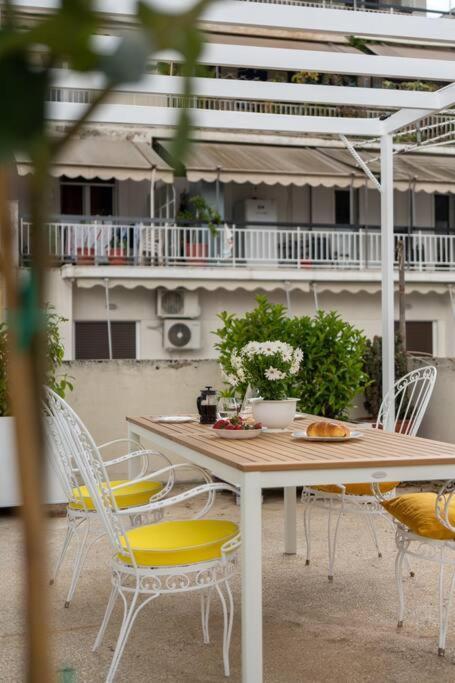 Ebullience - Stylish & Chic Athens Apartment Exterior foto