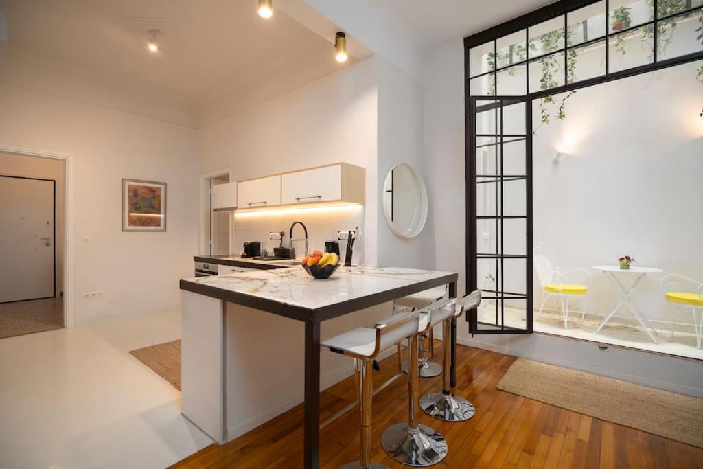 Ebullience - Stylish & Chic Athens Apartment Exterior foto
