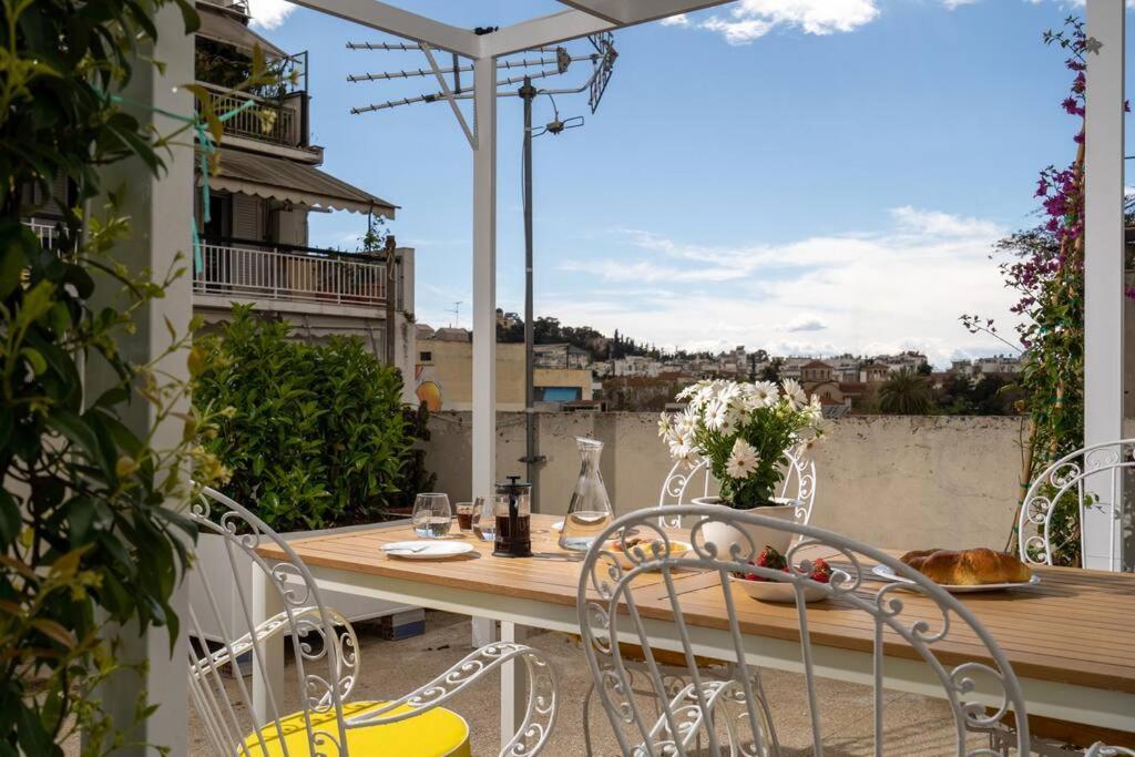 Ebullience - Stylish & Chic Athens Apartment Exterior foto
