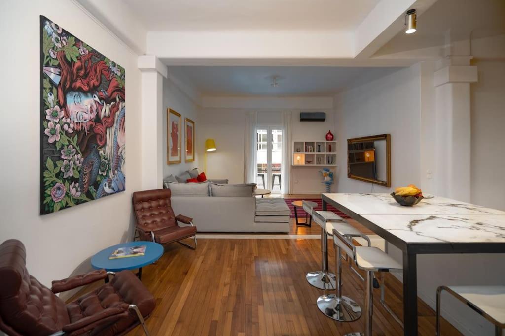 Ebullience - Stylish & Chic Athens Apartment Exterior foto